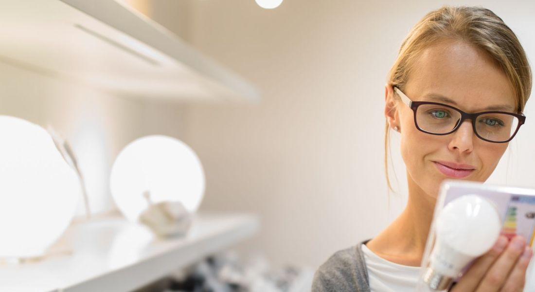 3 Tips for Choosing the Right Lighting for Your Closet