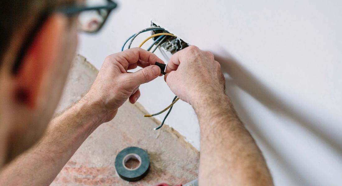 5 Common Electrical Problems in Older Homes
